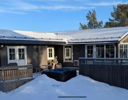 Froybu- Eksklusiv Fjellhytte Med Jacuzzi, Stor Terrasse Og Plass Til 12 Støren