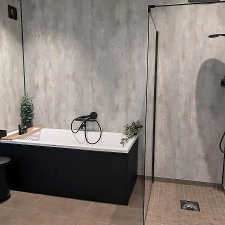 Froybu- Eksklusiv Fjellhytte Med Jacuzzi, Stor Terrasse Og Plass Til 12 * Støren